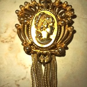Vintage Florenza brooch
